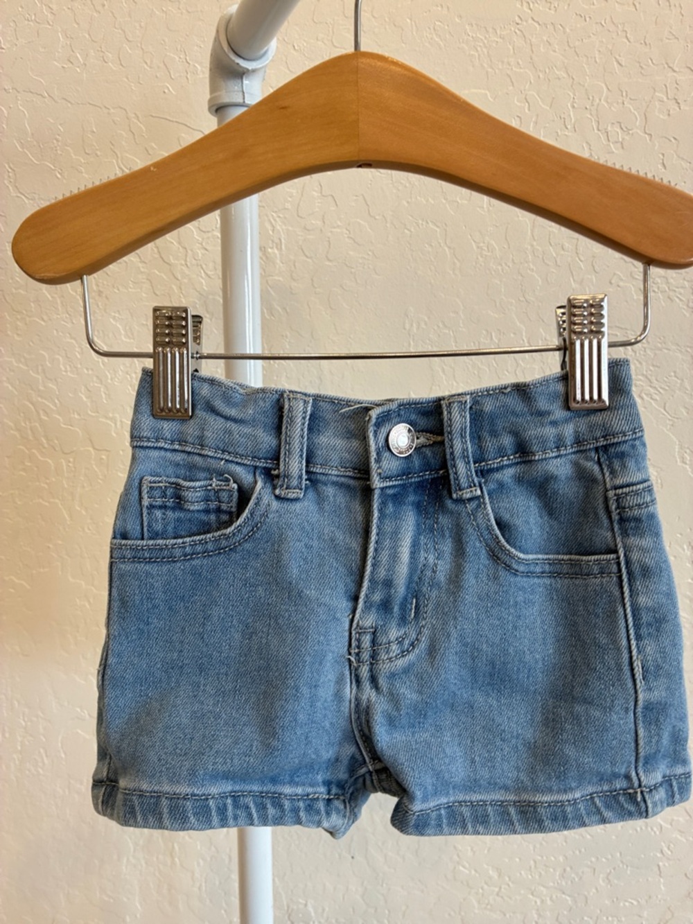 Toddler Light Blue Denim Shorts with Classic Five-Pocket Design